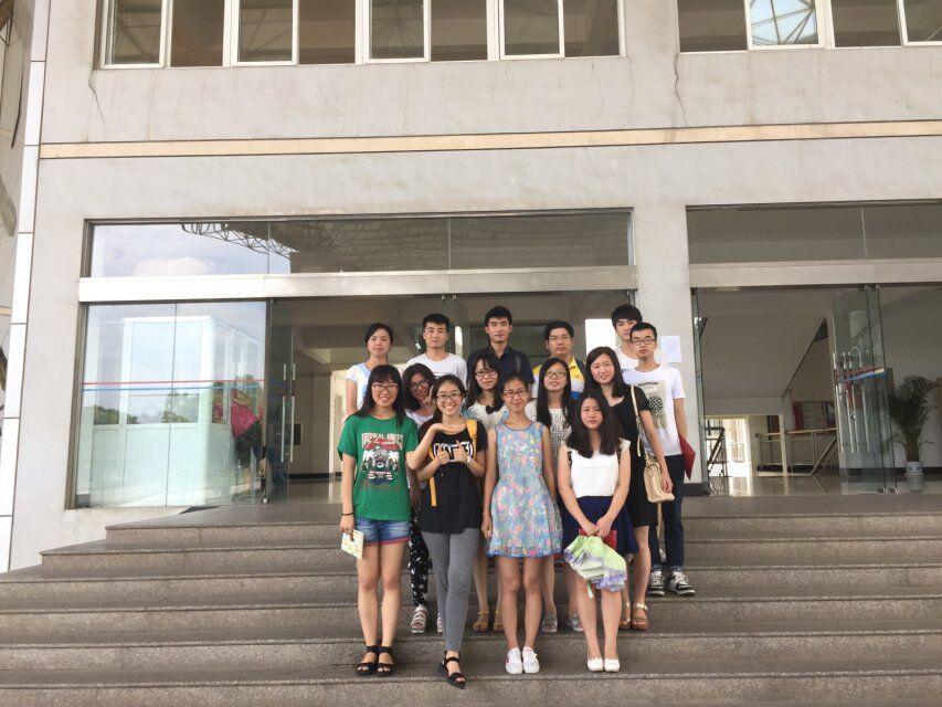 公司本科生党支部换届大会顺利举行 公司本科生党支部换届大会顺利举行